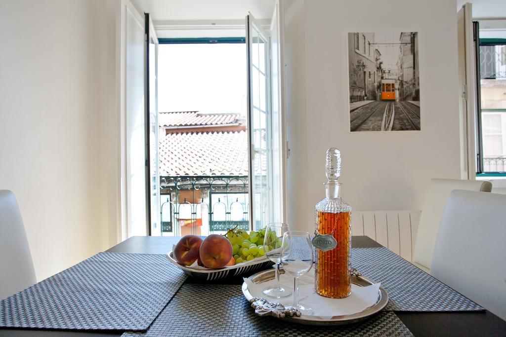 Downtown Apartments Bica Lisboa Eksteriør bilde