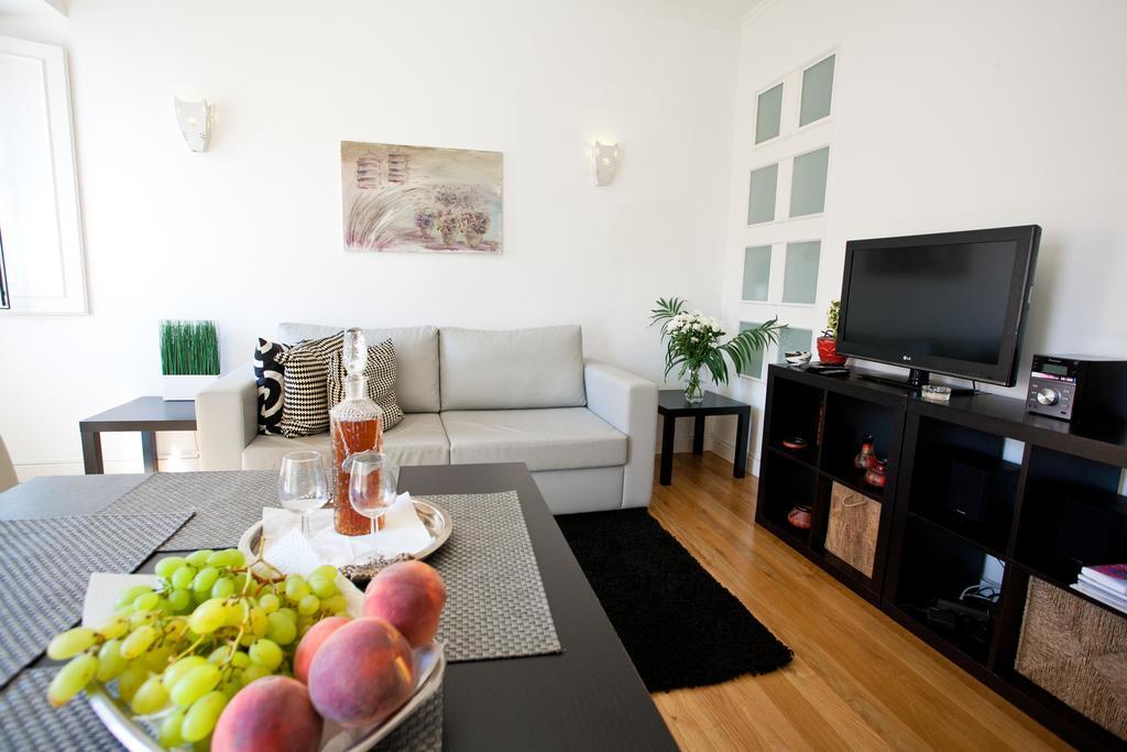 Downtown Apartments Bica Lisboa Eksteriør bilde