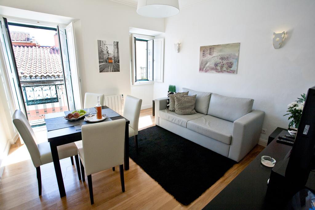 Downtown Apartments Bica Lisboa Eksteriør bilde