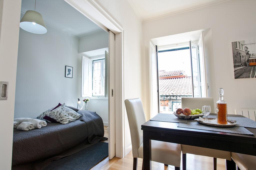 Downtown Apartments Bica Lisboa Eksteriør bilde