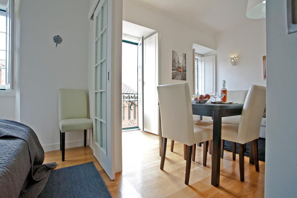 Downtown Apartments Bica Lisboa Eksteriør bilde