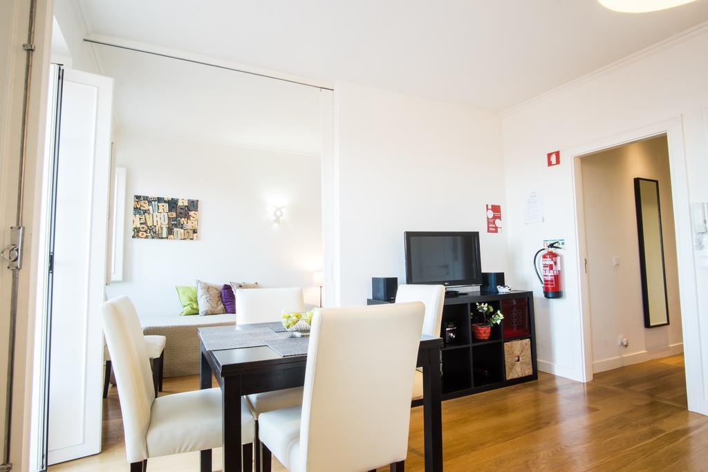 Downtown Apartments Bica Lisboa Eksteriør bilde
